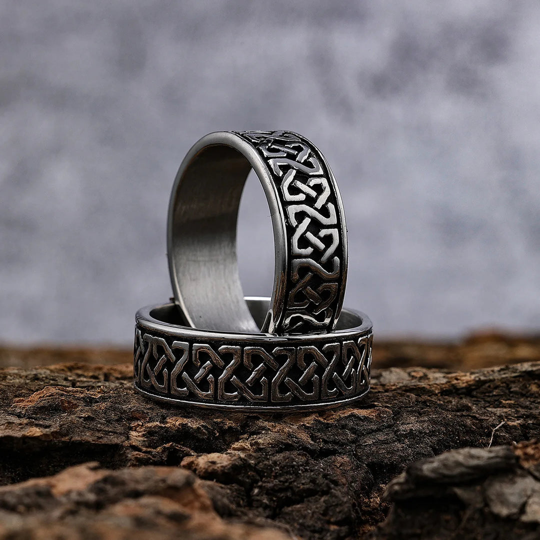 WorldNorse Klassischer keltischer Spiralknoten-Nordischer Ring