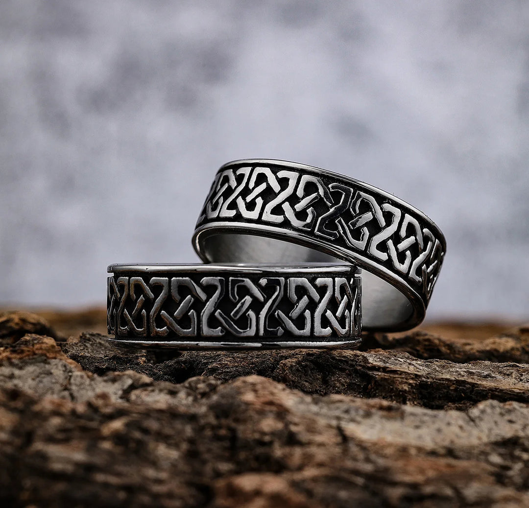 WorldNorse Klassischer keltischer Spiralknoten-Nordischer Ring