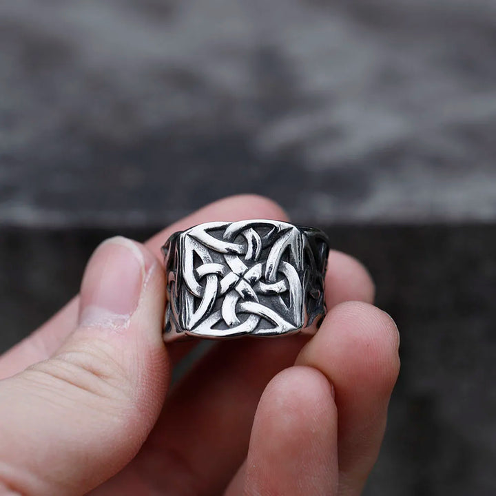 WorldNorse Keltischer Knoten Wikingerring aus Edelstahl