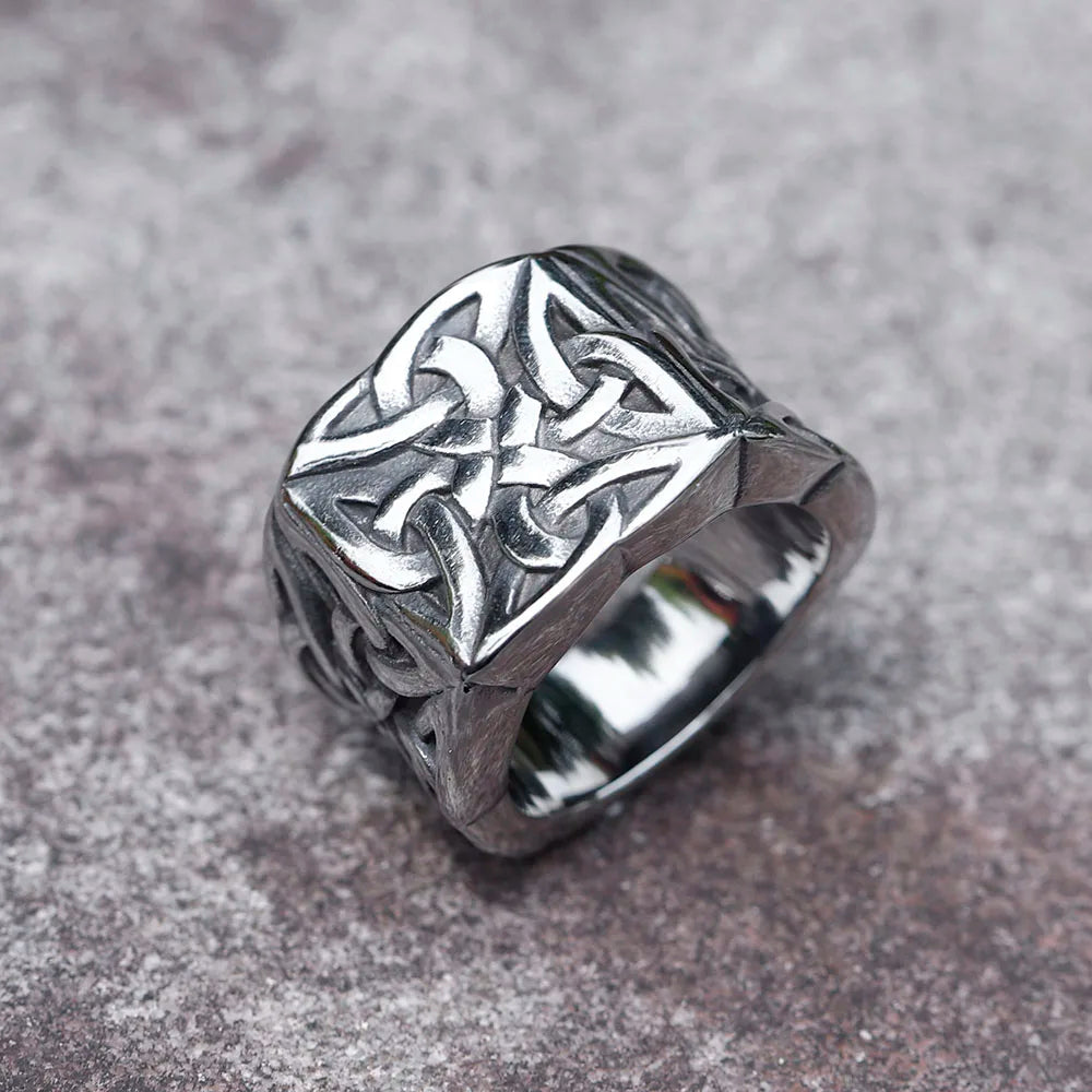 WorldNorse Keltischer Knoten Wikingerring aus Edelstahl