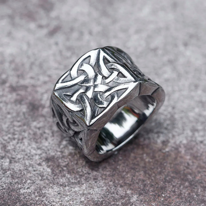 WorldNorse Keltischer Knoten Wikingerring aus Edelstahl