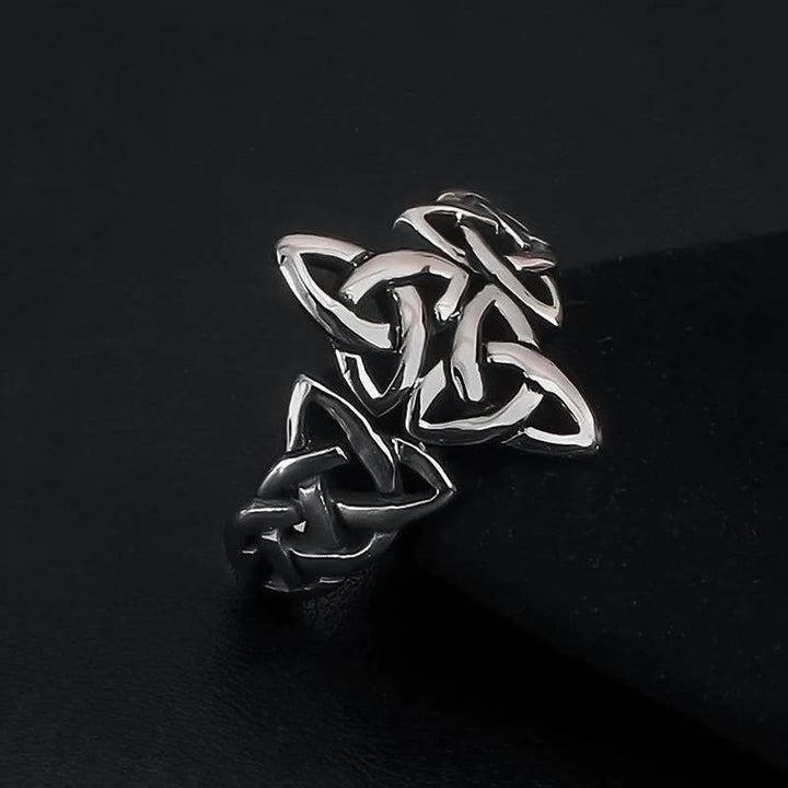 WorldNorse Keltischer Knoten Dreifachhorn Odins Ring