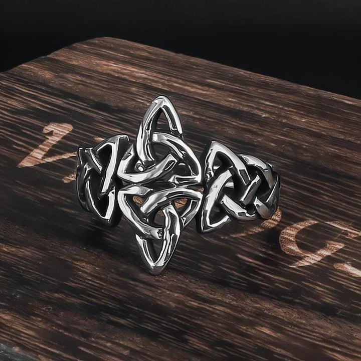 WorldNorse Keltischer Knoten Dreifachhorn Odins Ring