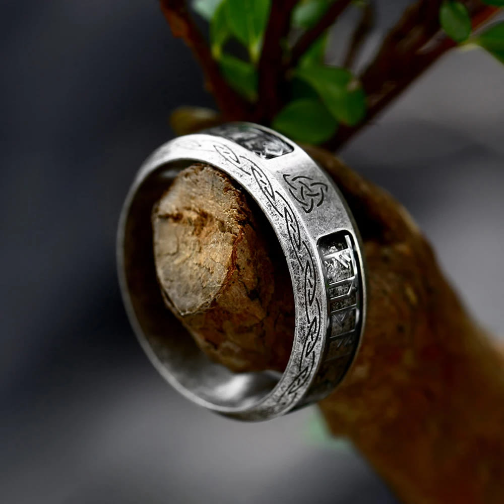 Weltnordischer keltischer Triquetra Knotenring