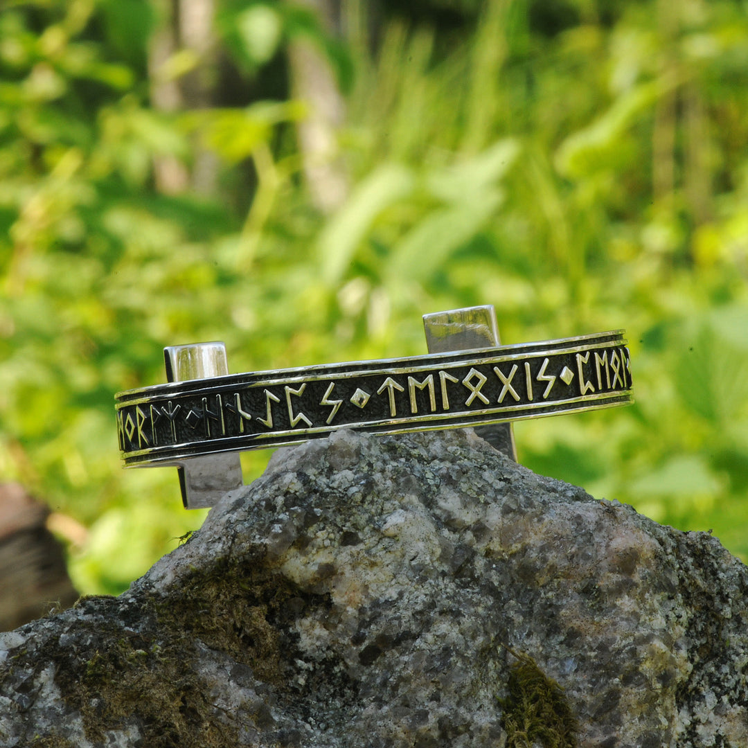 WorldNorse Wikinger-Armring mit Elder- Rune -Armband