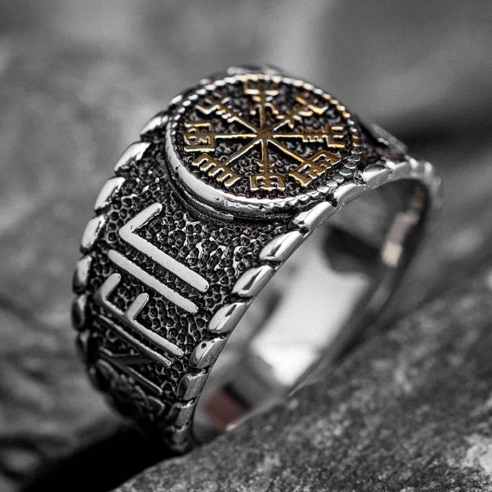 WorldNorse Wikingerring aus Edelstahl mit Vegvisir und Runen