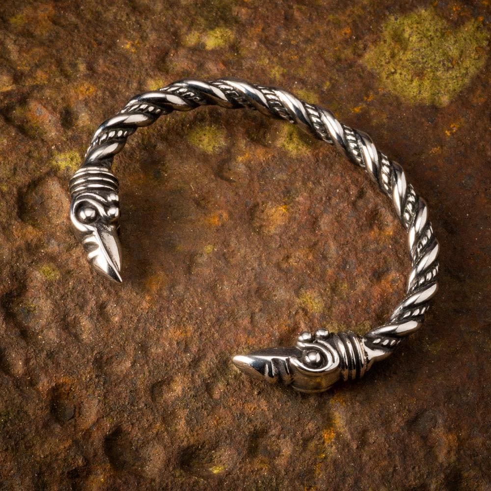 WorldNorse Spiral-Armband mit Raven und Perlen von Jormungandr
