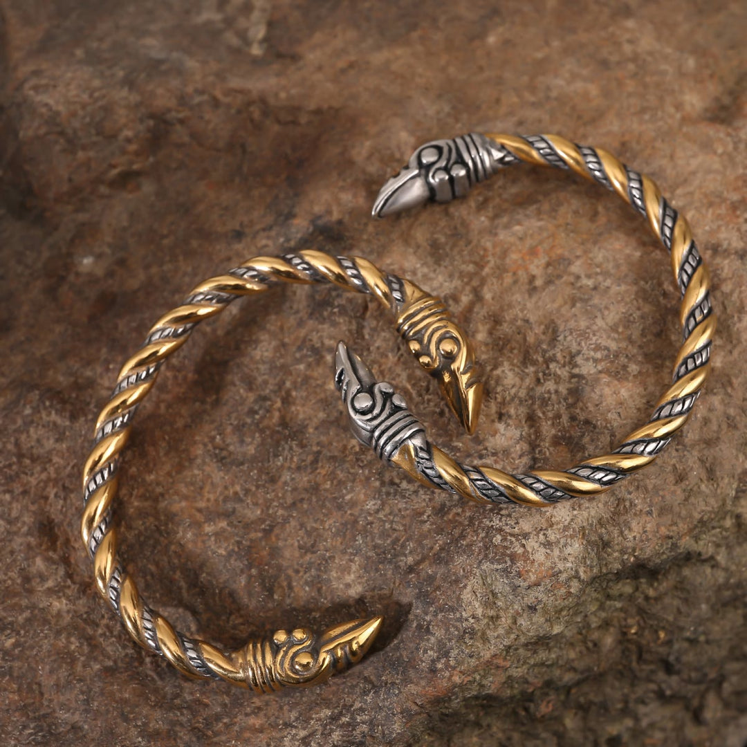 WorldNorse Spiral-Armband mit Raven und Perlen von Jormungandr