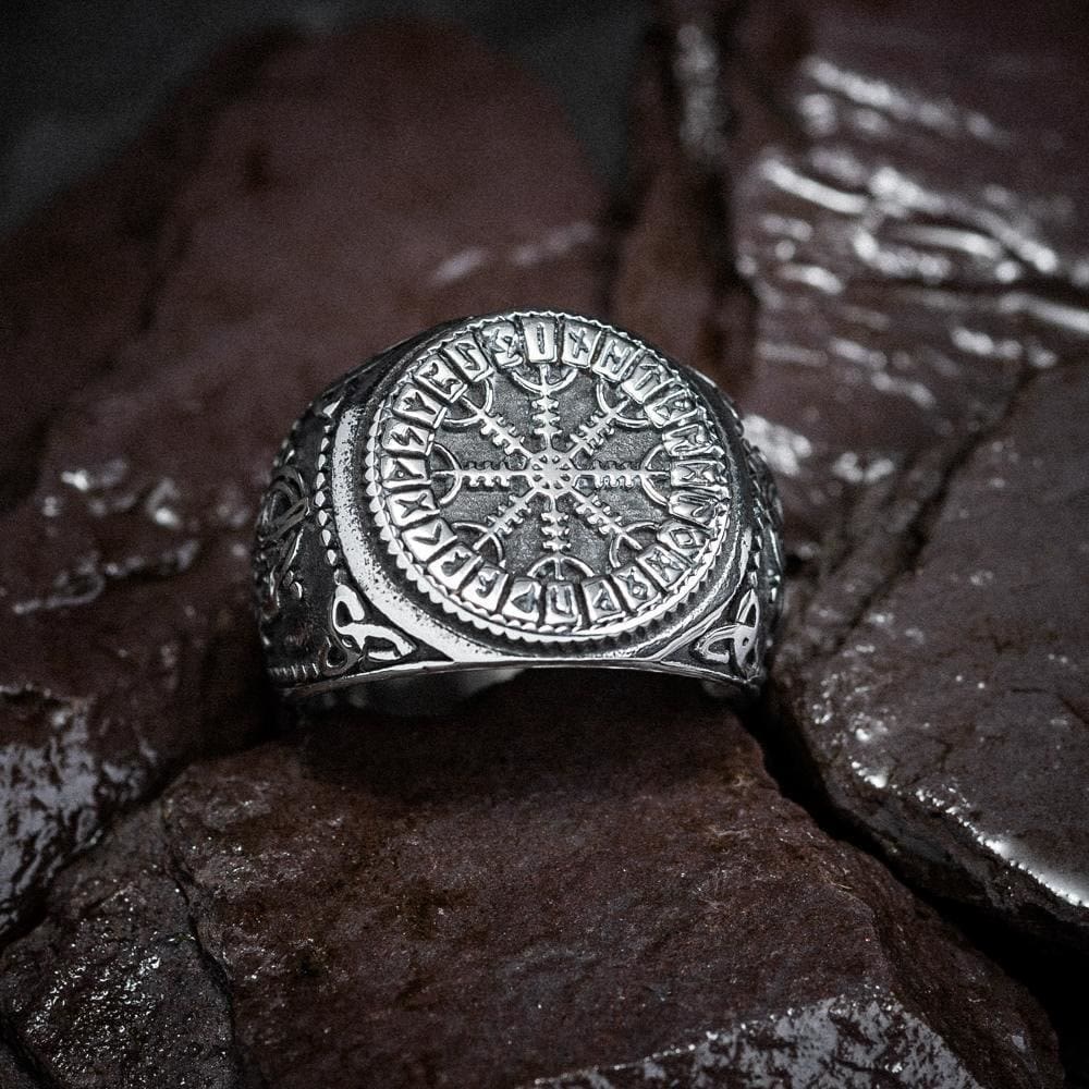 WorldNorse Helm Of Awe Rune und Triquetra Amulett Ring