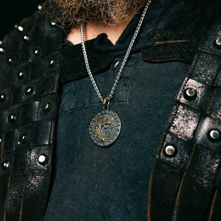 WorldNorse Wolf - Rune Halskette mit Wikinger- Fenrir