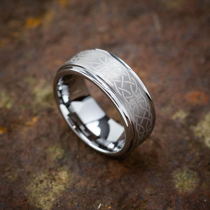 WorldNorse Keltischer Knoten Wolframkarbidring