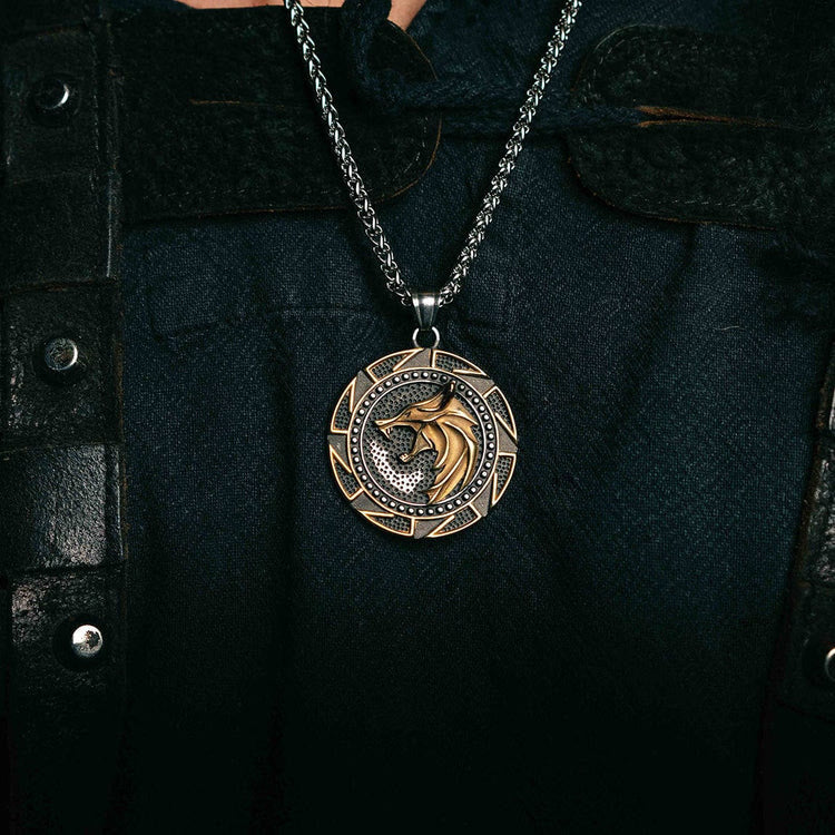 WorldNorse Halskette mit nordischem Wölfe-Symbol aus der Wikingerzeit