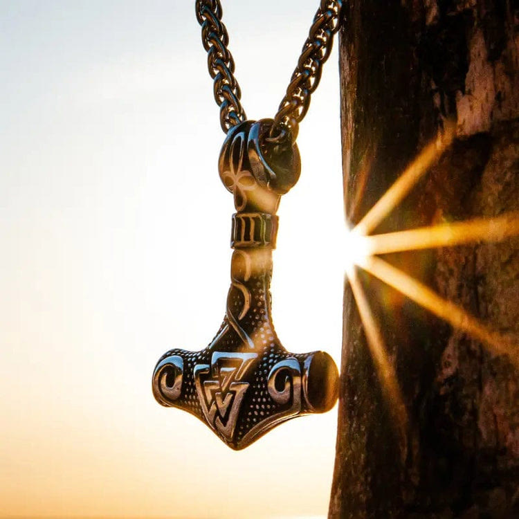 WorldNordische Wikinger-Halskette mit Thor , Mjölnir und Valknut