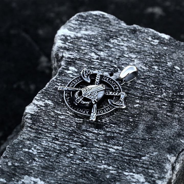 WorldNorse Doppel-Tomahawk-Kriegerhelm mit Rune