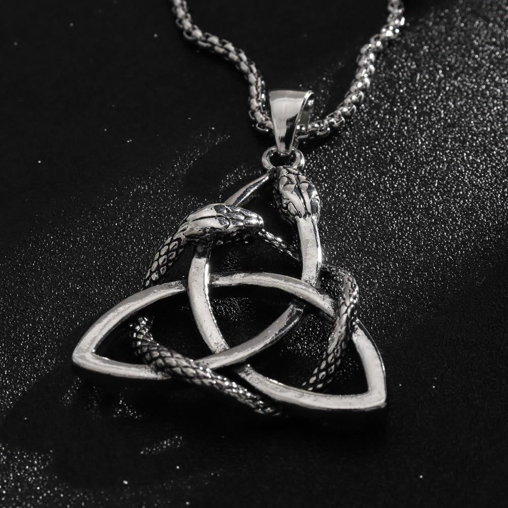 WorldNorse Nordische Dreifaltigkeit Triquetra mit Knoop-Schlangenhalskette