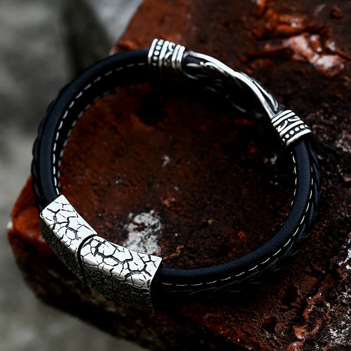 WorldNorse Lederarmband im Stil der nordischen Mythologie mit Wikingersymbolen