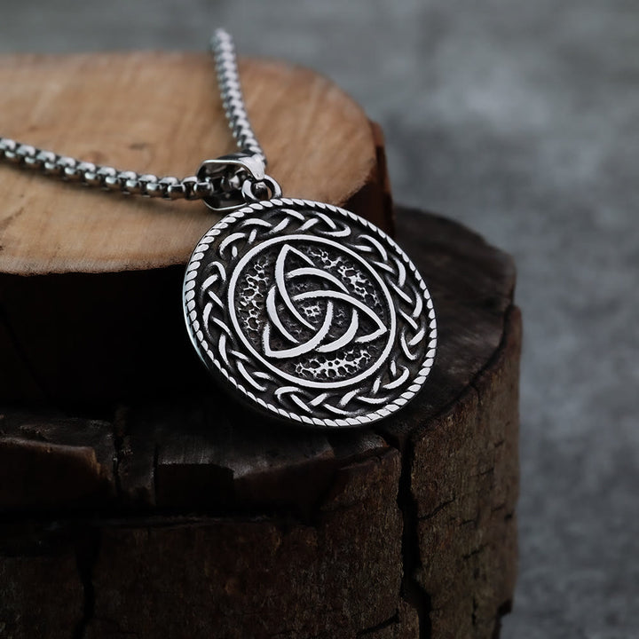 WorldNorse Wikinger- Rune mit keltischer Triquetra Trinitätshalskette