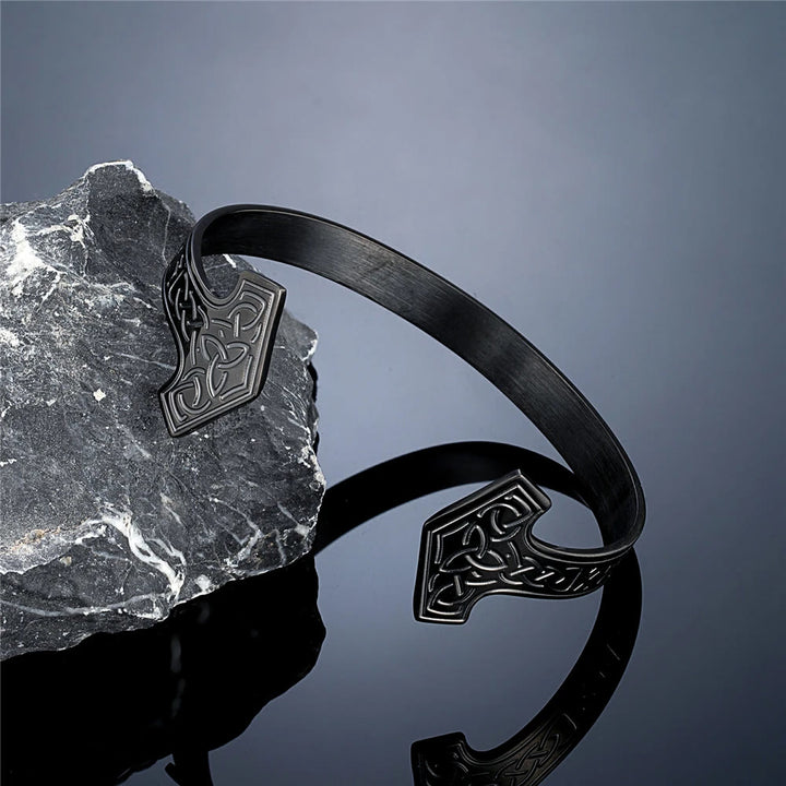 WorldNorse Mjölnir Keltischer Knoten Armreif Rune
