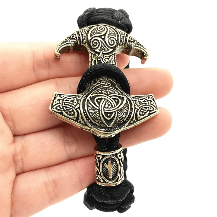 WorldNorse Odin Rune Bead Thor Hammer Mjölnir Armband
