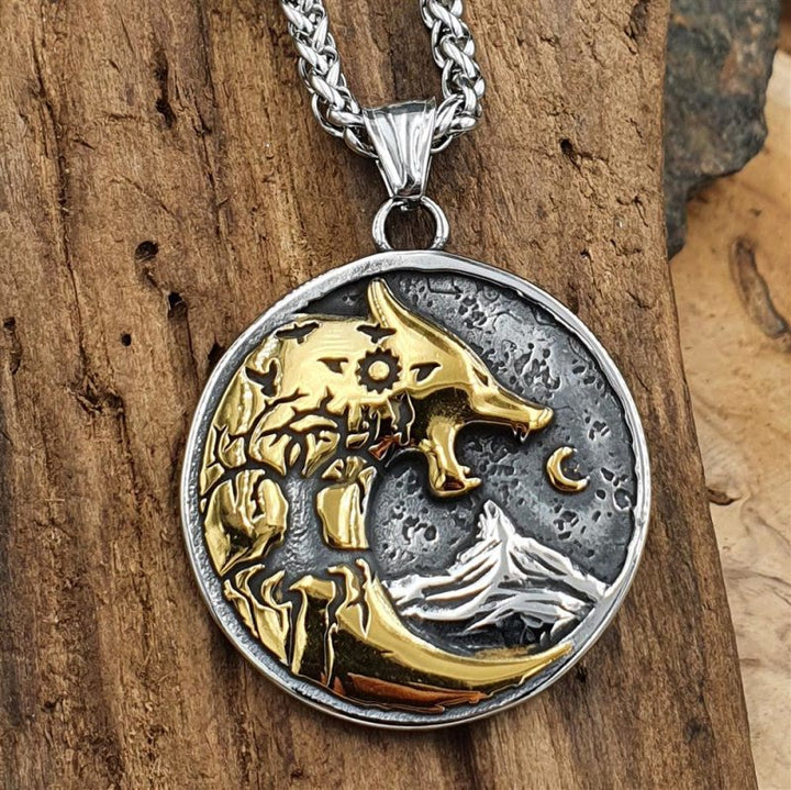WorldNorse Wolf mit Mondnacht- Rune Amulett-Halskette