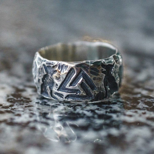 WorldNorse Vintage Einzigartiger Odin Valknut Domineering Ring