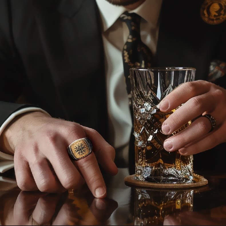 WorldNorse Ring aus 925er Sterlingsilber mit Valknut und Wikingersymbolen - image 8