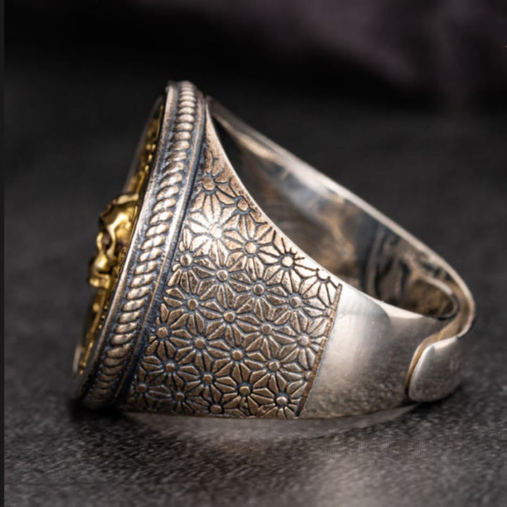WorldNorse Ring aus 925er Sterlingsilber mit Vegvisir Totenkopf-Intarsien