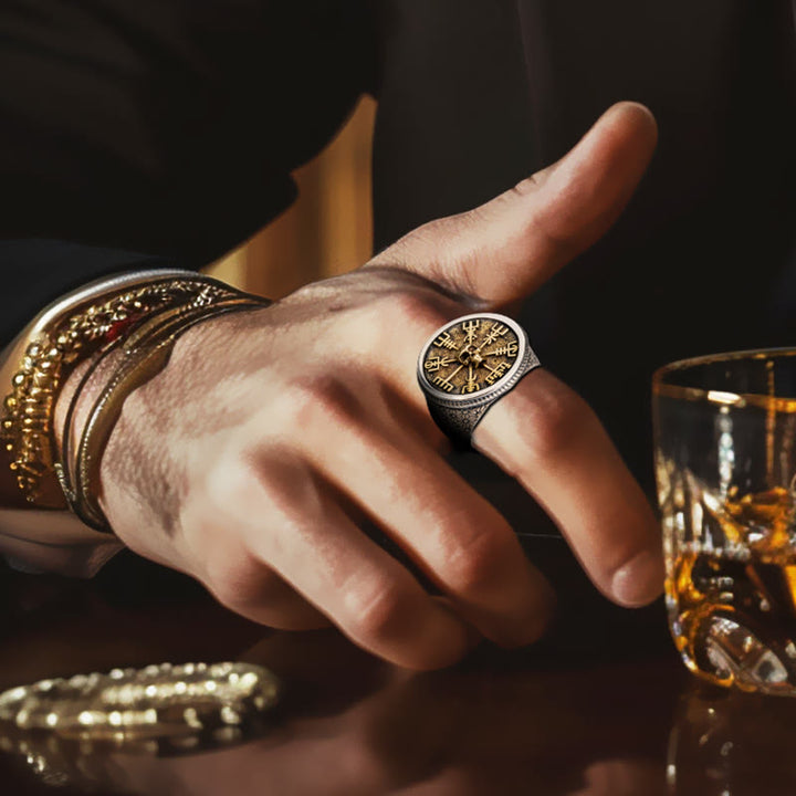 WorldNorse Ring aus 925er Sterlingsilber mit Vegvisir Totenkopf-Intarsien - image 2