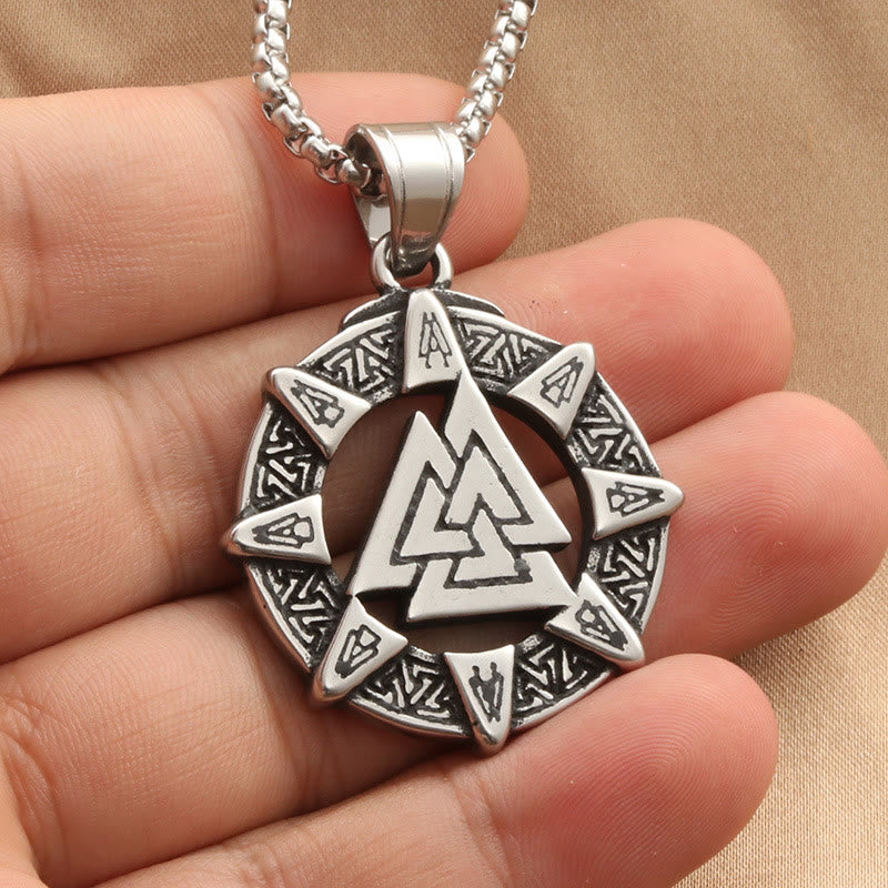 WorldNordische Valknut mit Futhark-Kreis aus der Wikingerzeit