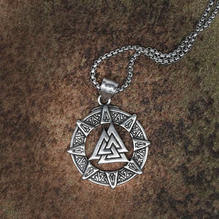 WorldNordische Valknut mit Futhark-Kreis aus der Wikingerzeit