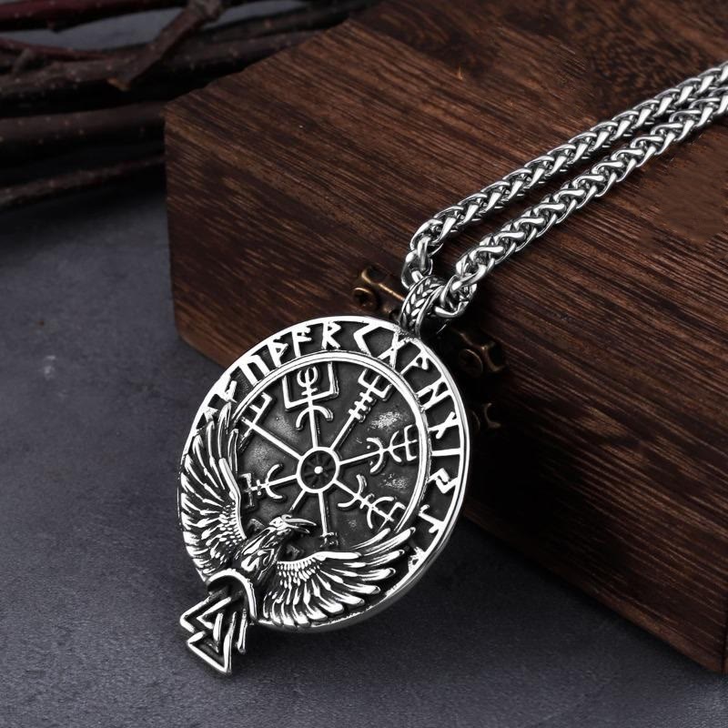 WorldNorse Halskette mit nordischem Raven und Vegvisir -Symbol aus der Wikingerzeit