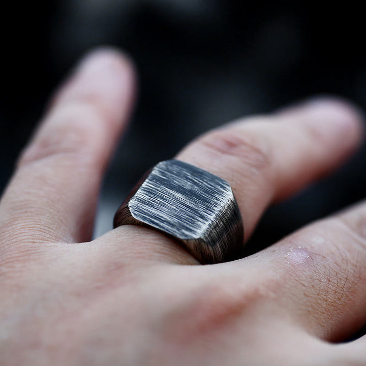 WorldNorse Retro Schlichter quadratischer Edelstahlring