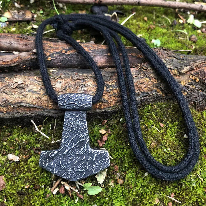 WorldNorse - Handgeschmiedete Thorshammer-Halskette