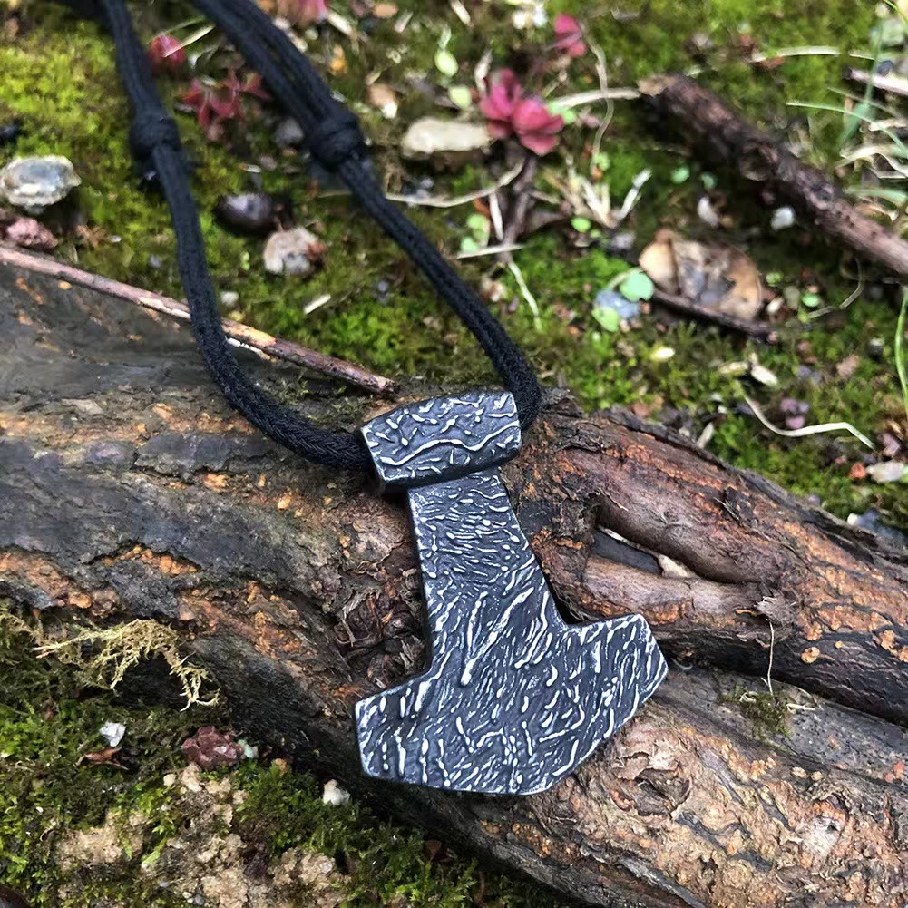 WorldNorse - Handgeschmiedete Thorshammer-Halskette