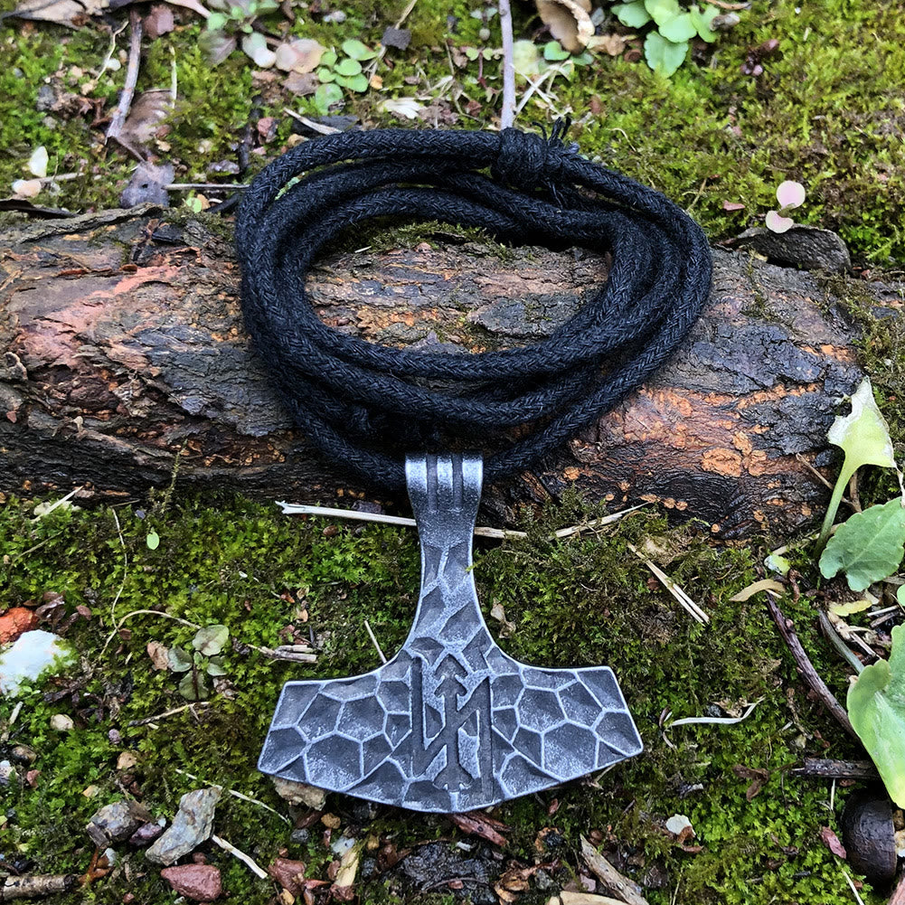 WorldNorse Old Jarl Mjölnir Rune -Halskette