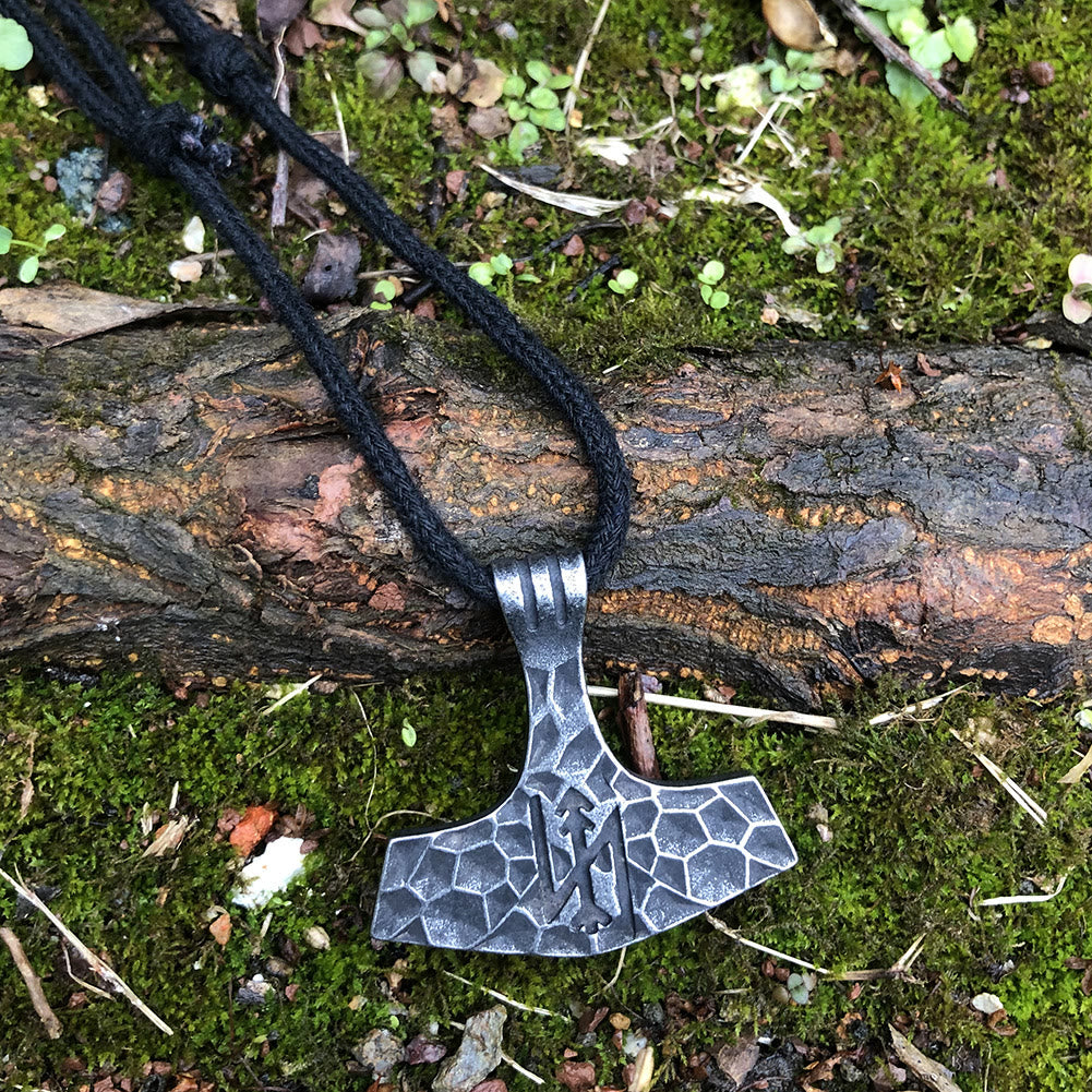 WorldNorse Old Jarl Mjölnir Rune -Halskette