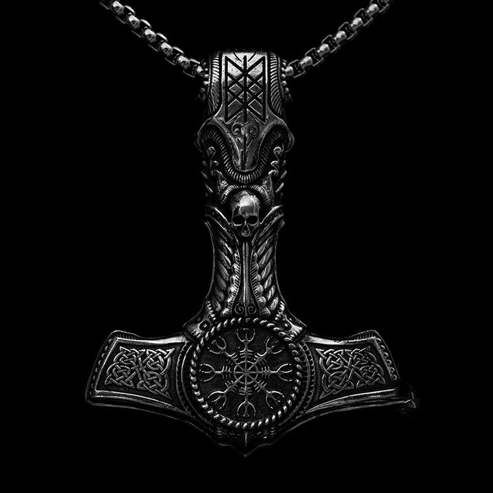 WorldNorse Halskette mit Totenkopf und Wikingersymbol aus 925er Sterlingsilber