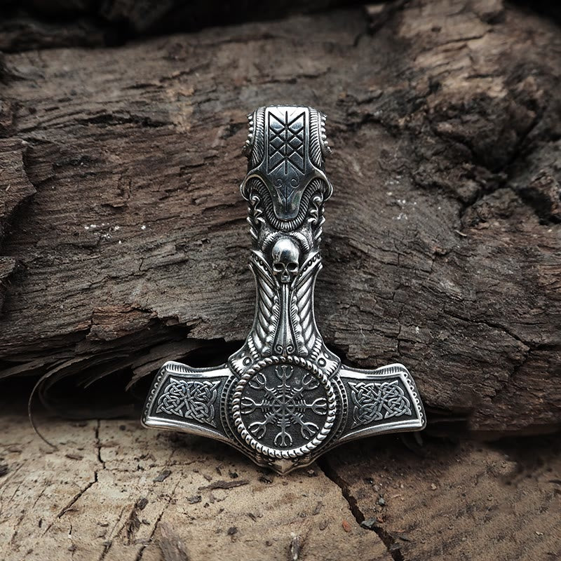 WorldNorse Halskette mit Totenkopf und Wikingersymbol aus 925er Sterlingsilber