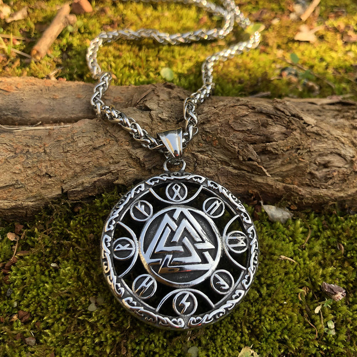 WorldNorse Rune Around Valknut Halskette