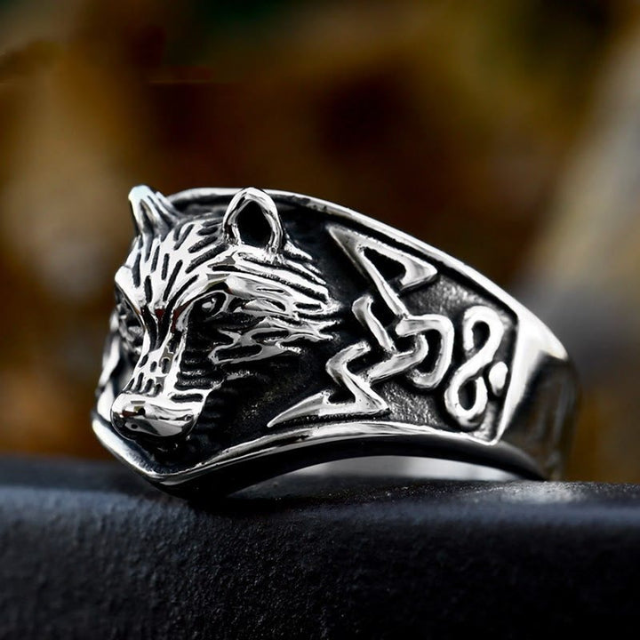 WeltNordischer dominanter Wolf
