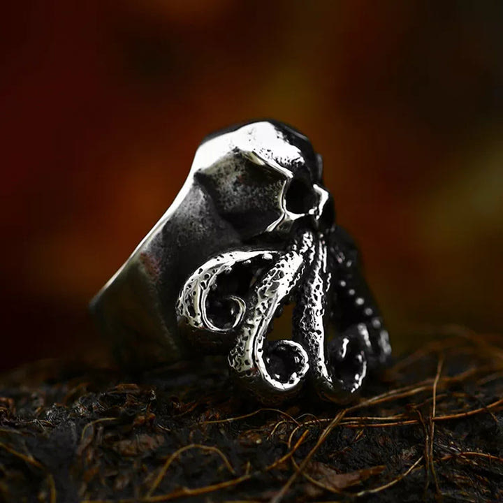 WorldNorse Oktopus Totenkopf Punk Seemann Ring aus Edelstahl