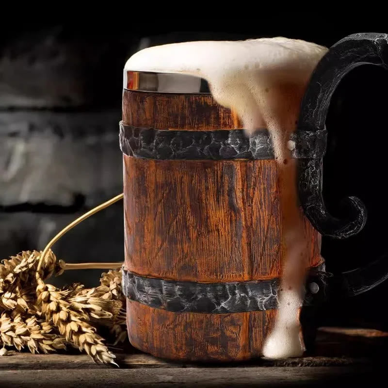 WorldNorse Bierkrug im Wikinger-Holzstil