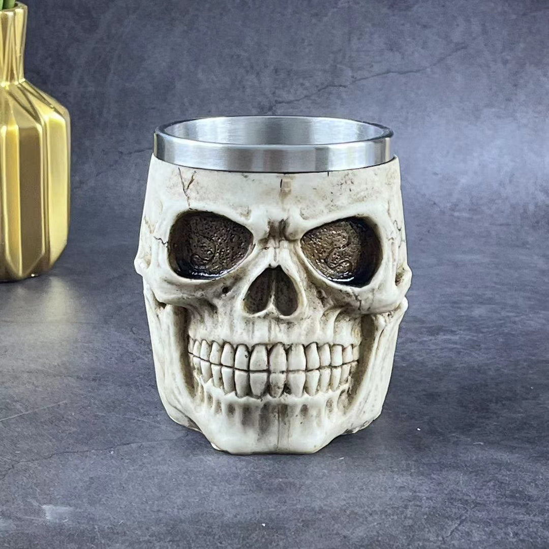 WorldNorse Becher mit Totenkopf-Motiv aus Edelstahl