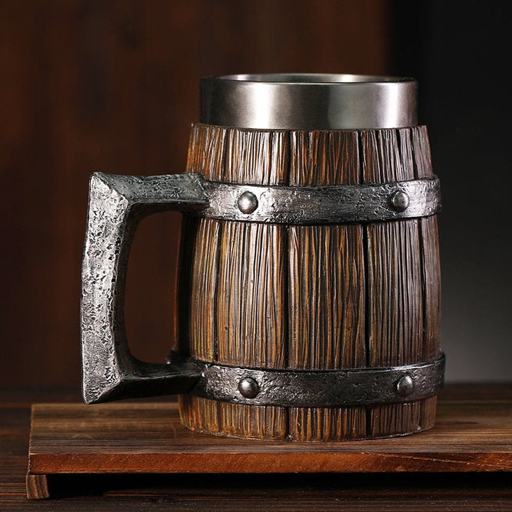 WorldNorse Bierkrug im Wikinger-Holzstil
