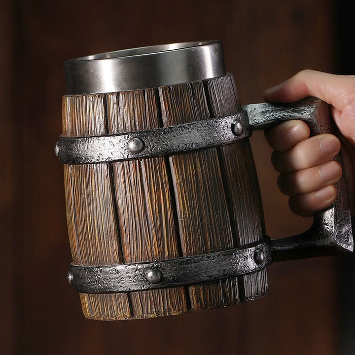 WorldNorse Bierkrug im Wikinger-Holzstil
