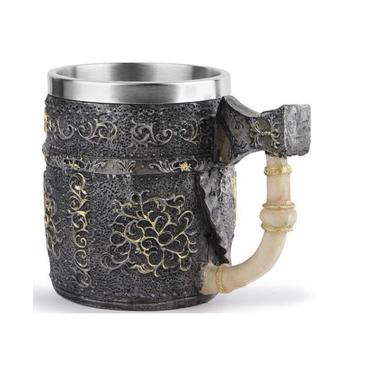 Tasse mit nordischem Wikinger-Totenkopf-Krieger