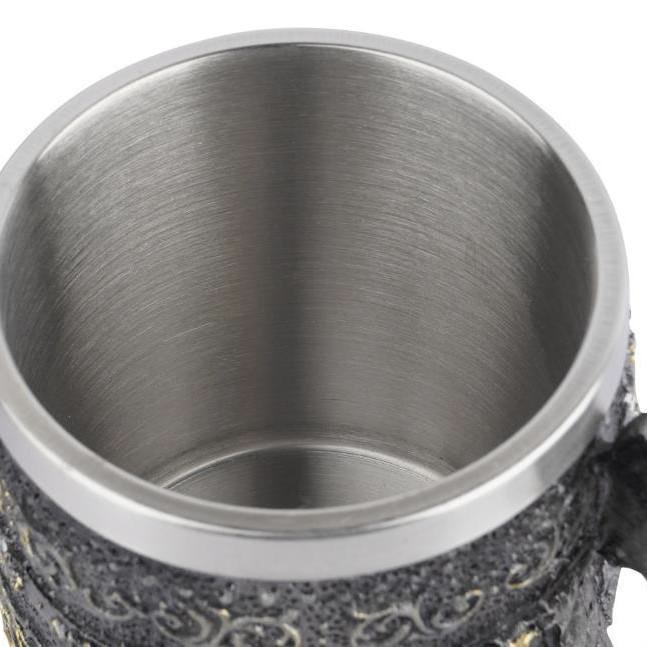 Tasse mit nordischem Wikinger-Totenkopf-Krieger