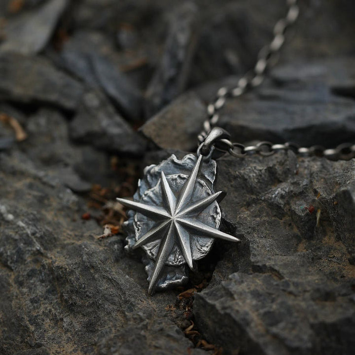 WorldNorse Polaris-Halskette aus 999er Sterlingsilber