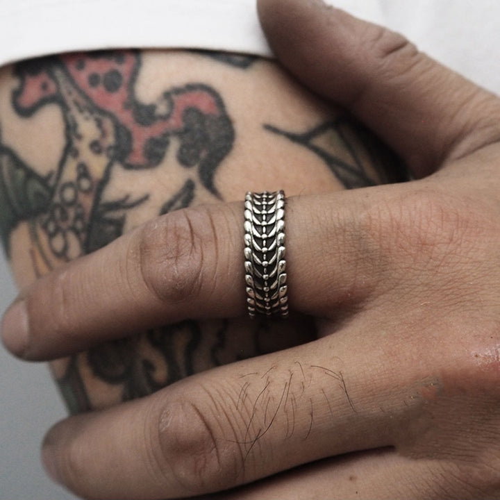 WorldNorse 925 Sterling Silber Tier Wirbelsäule Ring