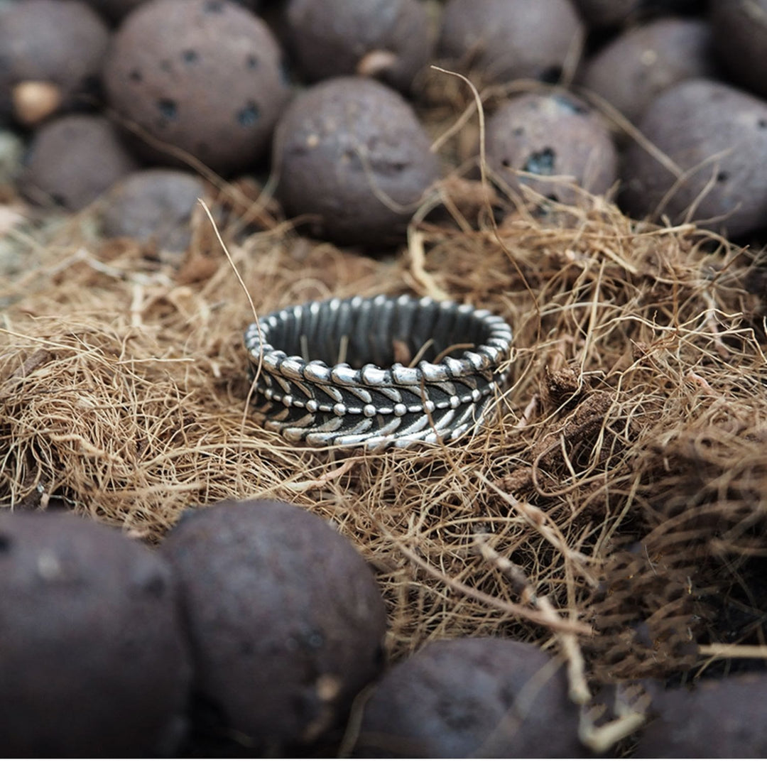 WorldNorse 925 Sterling Silber Tier Wirbelsäule Ring